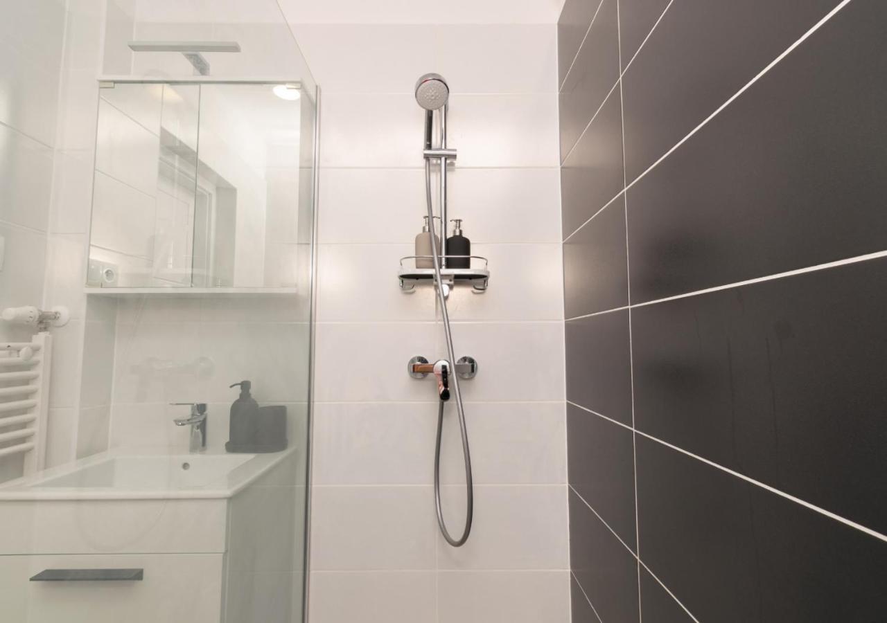 Stadium Apartment Bratislava Eksteriør billede